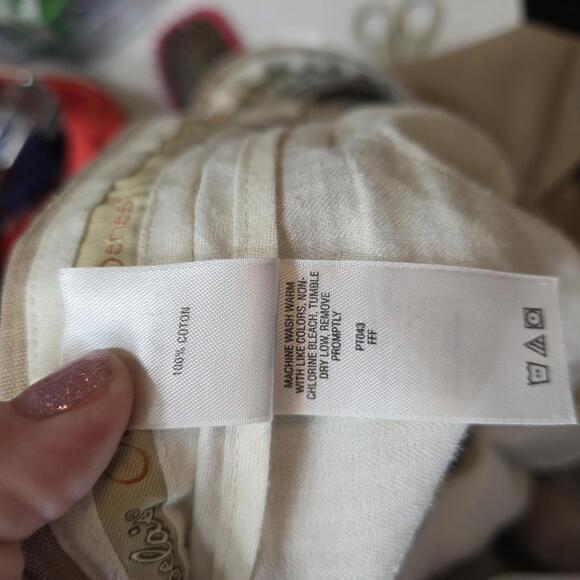 Cabela's Men's Khaki Pants with Multiple Pockets 42X30 - Picture 9 of 9